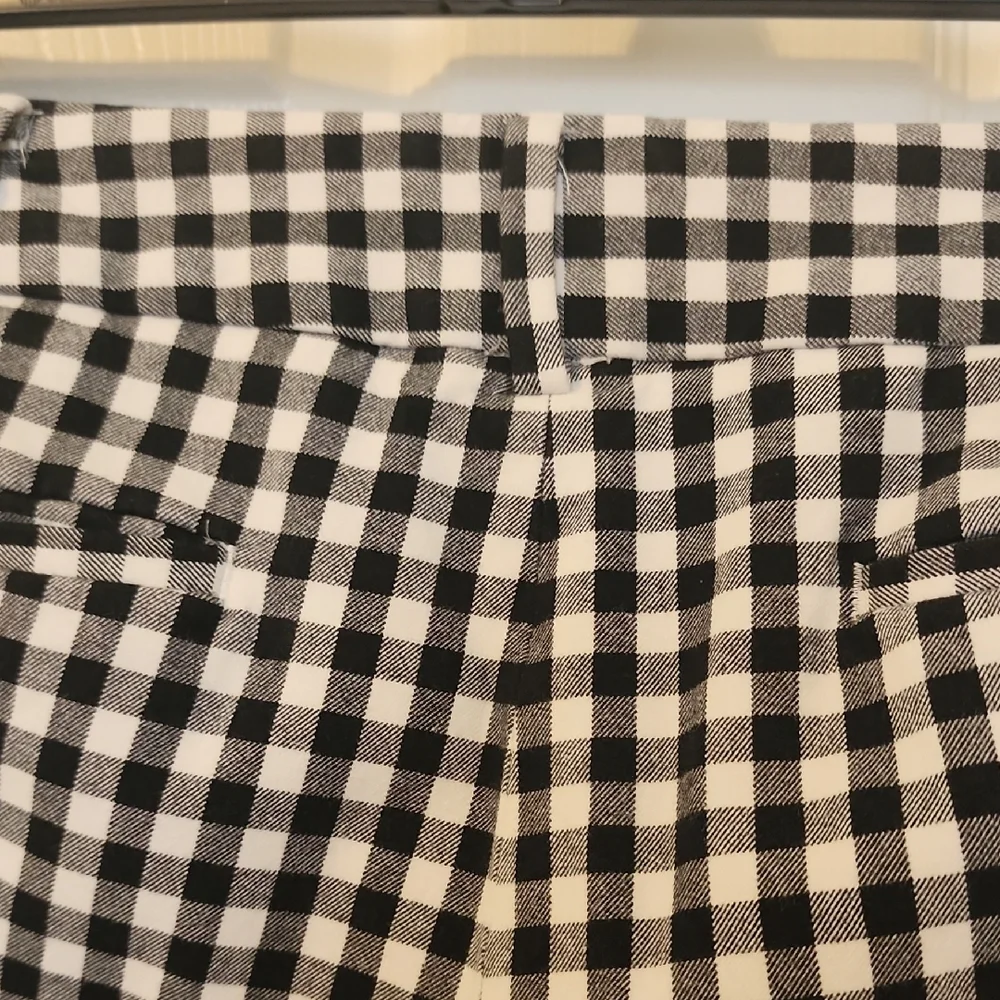 Talbots Black and White Checkered Cropped Pants - Picture 8 of 13